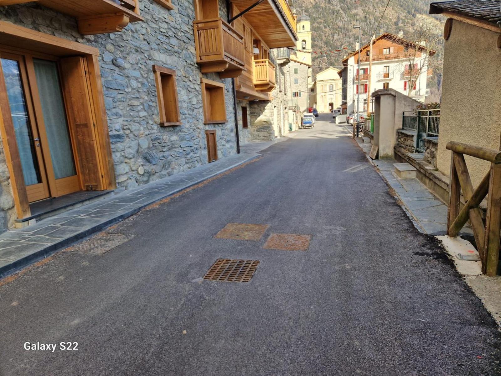 Appartement Grazioso Trilocale Con Ampia Terrazza à Chiesa in Valmalenco Extérieur photo